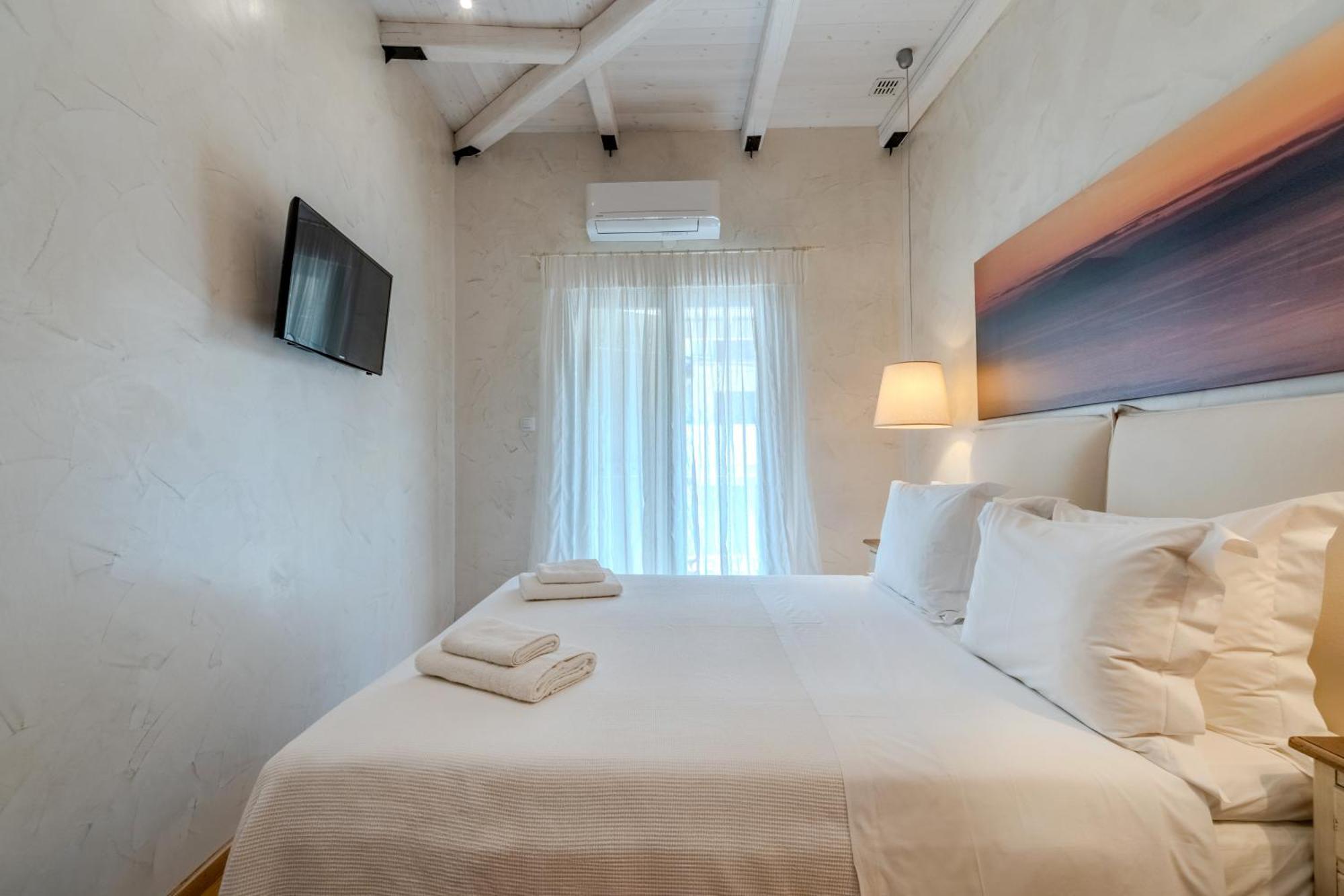 Chroma Pelion Holiday home *